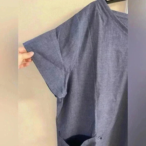 Cuddl duds scrubs top navy double pockets v neck. 3X. NWT - Picture 2 of 6